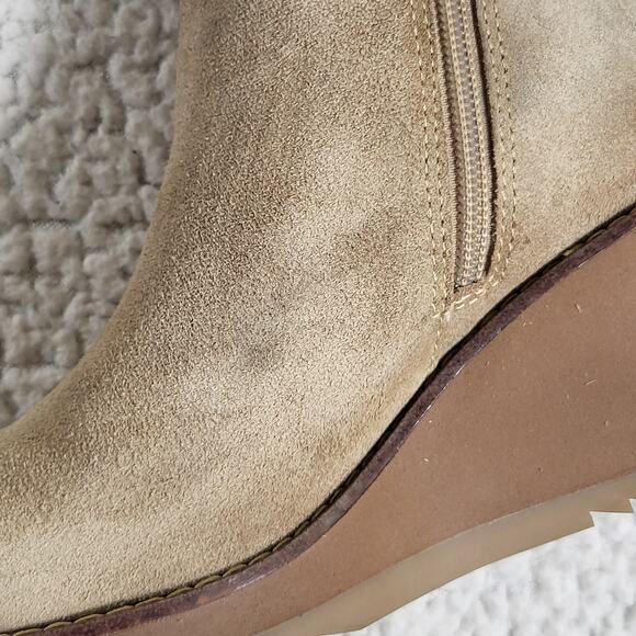 Sofft Eden Suede Bootie Dune Size 6.5 M women's SIZE 8.5 - Picture 8 of 9